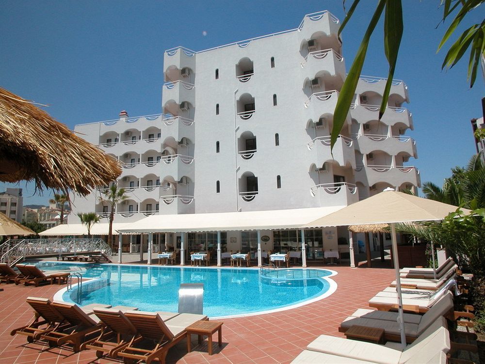מלון Hawaii 4*